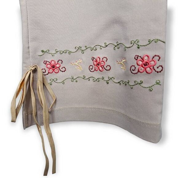 Krizia D Vintage 90s Boho Embroidered Capris size Medium - Picture 3 of 7